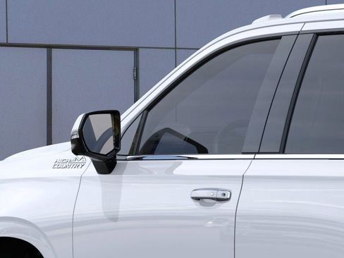 Used 2026 Chevrolet Tahoe High Country image 44