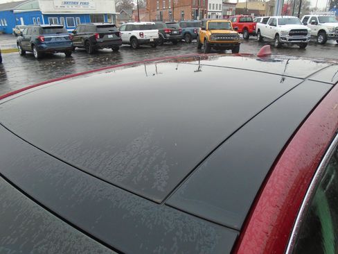 Used 2016 Ford Edge Titanium w/ Equipment Group 301A image 12