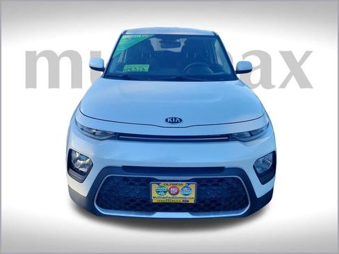 Used 2020 Kia Soul LX image 41