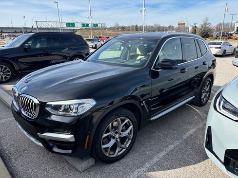 Used 2021 BMW X3 xDrive30e w/ Premium Package image 2