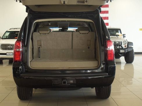 Used 2017 Chevrolet Tahoe LT RWD image 31