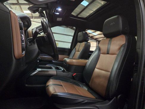 Used 2020 Chevrolet Silverado 2500 High Country w/ Z71 Off-Road Package image 72