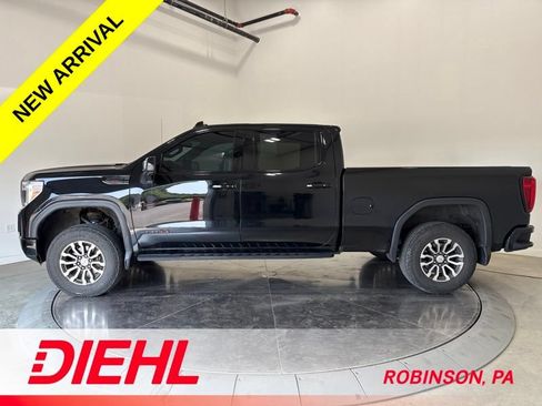 Used 2020 GMC Sierra 1500 AT4 w/ AT4 Premium Package AWD/4WD image 4