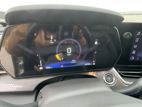 Used 2025 Chevrolet Trax ACTIV w/ Driver Confidence Package image 16