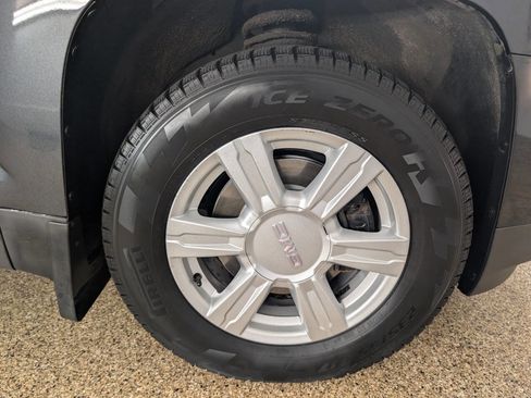 Used 2017 GMC Terrain SLE AWD/4WD image 20
