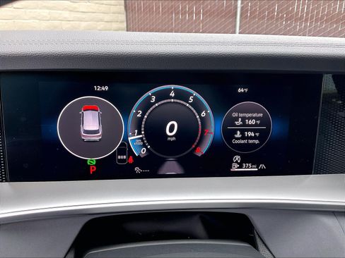 Certified 2025 Volkswagen Tiguan SE R-Line AWD/4WD image 20