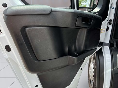 Used 2026 RAM ProMaster 2500 w/ Convenience Group FWD image 20