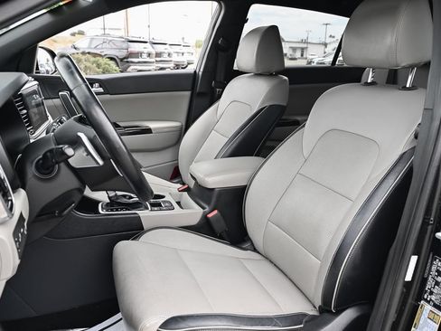 Used 2021 Kia Sportage SX FWD image 19