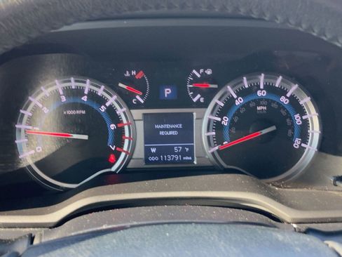 Used 2017 Toyota 4Runner SR5 image 18