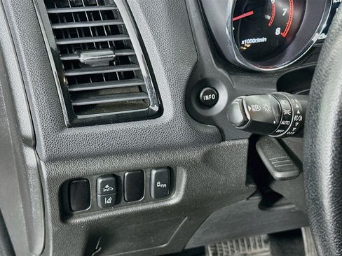 Used 2024 Mitsubishi Outlander Sport AWD image 17