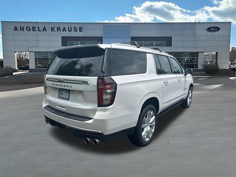 Used 2021 Chevrolet Suburban High Country w/ Premium Package AWD/4WD image 8