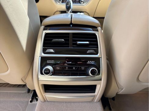 Used 2016 BMW 750i RWD image 42
