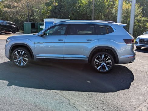 New 2026 Volkswagen Atlas SEL Premium R-Line image 8