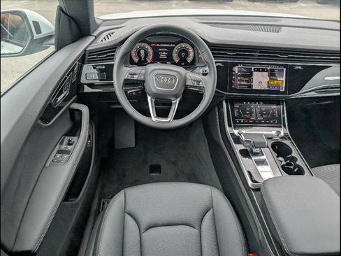 New 2026 Audi Q8 Premium Plus image 6