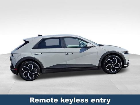 Used 2024 Hyundai Ioniq 5 SE image 9