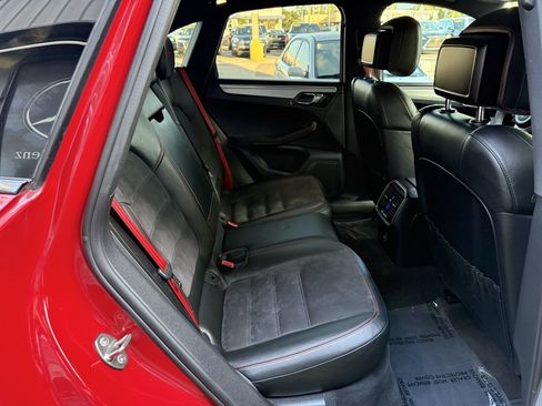 Used 2017 Porsche Macan GTS image 17