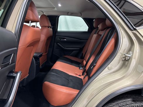 Certified 2025 MAZDA CX-30 Carbon image 13