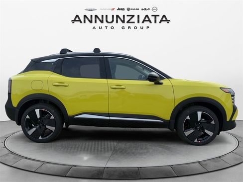 New 2026 Nissan Kicks SR w/ SR Premium Package image 6