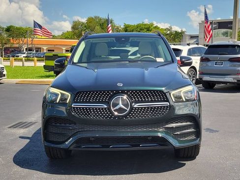 Used 2021 Mercedes-Benz GLE 580 4MATIC image 2