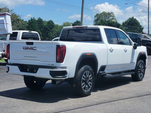 Used 2022 GMC Sierra 2500 AT4 w/ Gooseneck/5TH Wheel Package AWD/4WD image 3