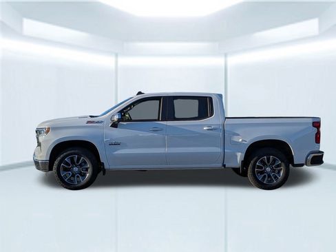 New 2026 Chevrolet Silverado 1500 LT image 2