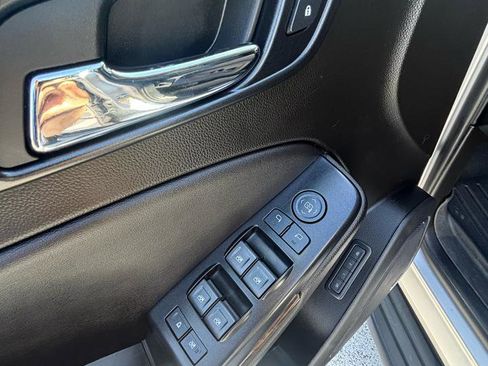 Used 2020 Chevrolet Tahoe LT AWD/4WD image 12