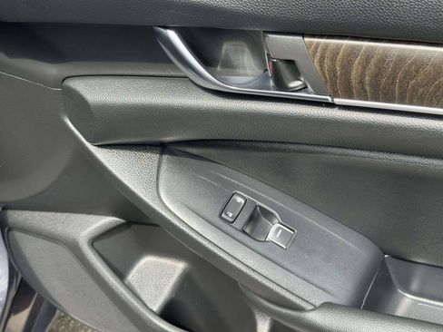 Used 2020 Honda Accord EX-L image 69