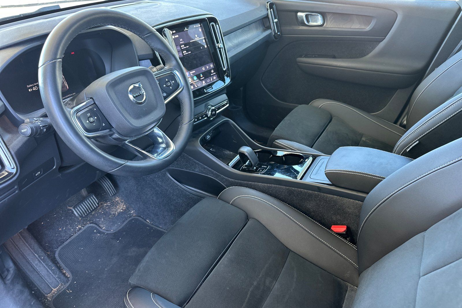Used 2023 Volvo C40 P8 Recharge Plus AWD/4WD image 11