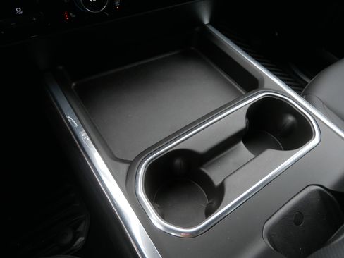 Certified 2025 Chevrolet Silverado 3500 LTZ w/ LTZ Convenience Package image 33