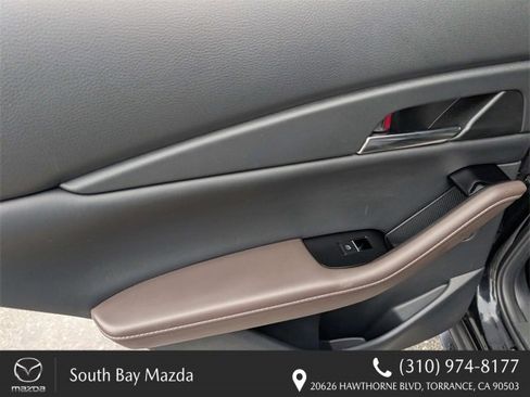 Certified 2025 MAZDA CX-30 AWD 2.5 S w/ Premium Package image 10
