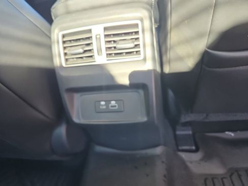 Used 2021 Nissan Maxima SR w/ Sport Mat Group image 12