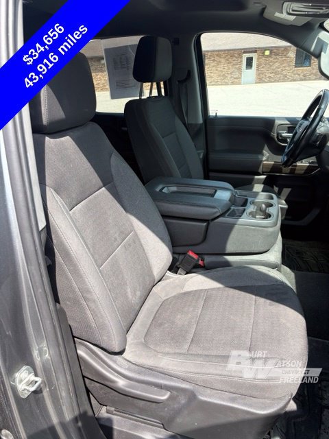Used 2022 Chevrolet Silverado 1500 RST AWD/4WD image 35
