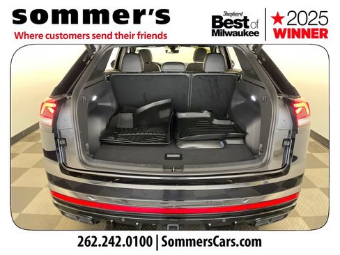 Used 2025 Volkswagen Atlas Cross Sport SEL R-Line AWD/4WD image 21