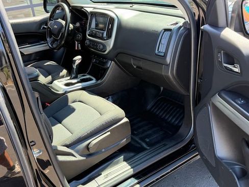 Used 2022 Chevrolet Colorado LT w/ Fleet Safety Package RWD image 25