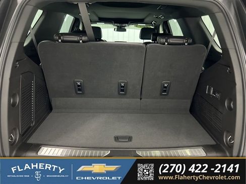 Used 2023 Chevrolet Tahoe Z71 w/ Luxury Package AWD/4WD image 20