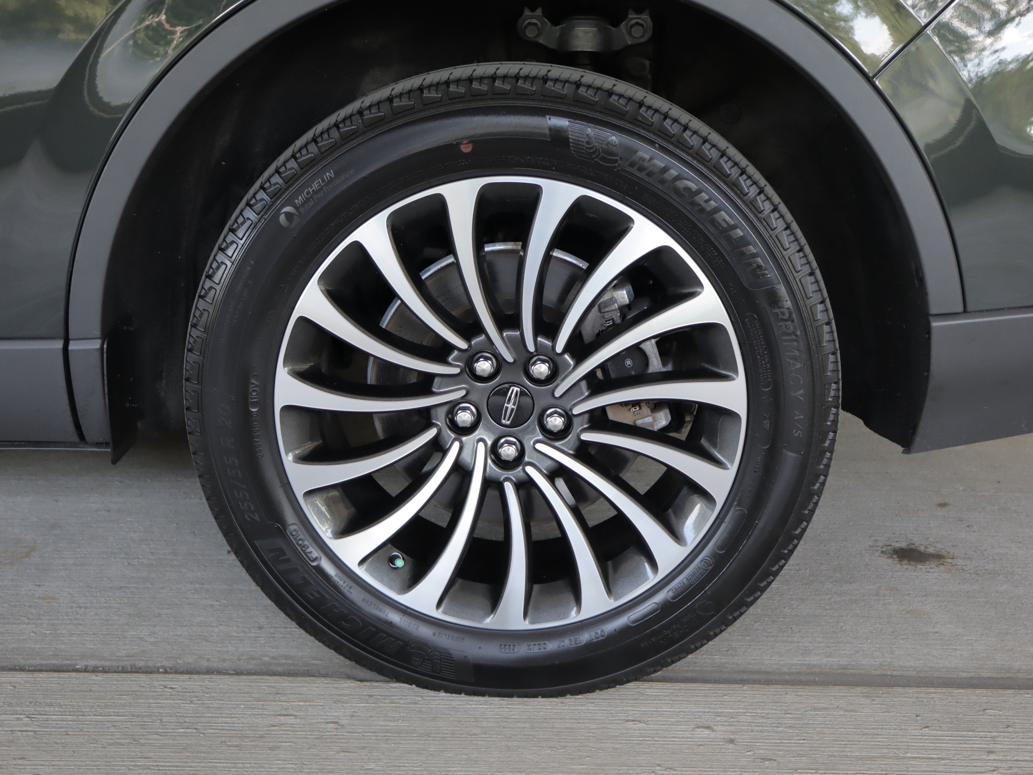 Used 2023 Lincoln Aviator AWD w/ Premium Package image 29