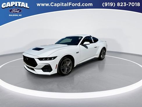 Certified 2024 Ford Mustang GT Premium image 4