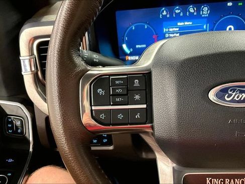 Used 2025 Ford F350 King Ranch AWD/4WD image 28