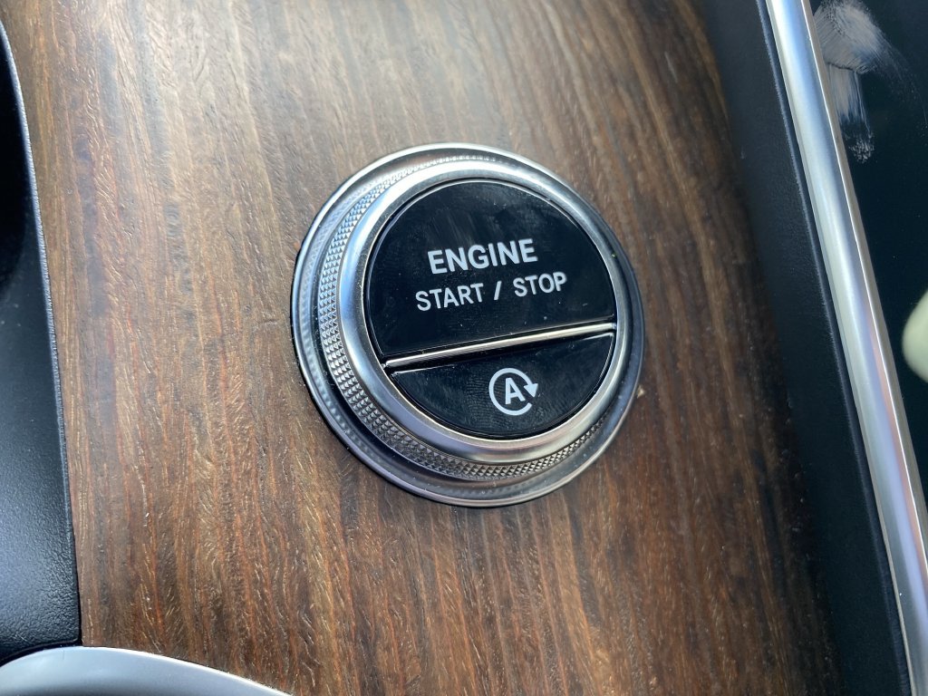 Used 2026 Mercedes-Benz GLC 300 image 14