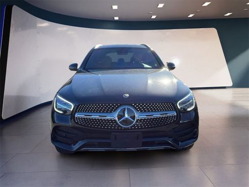Certified 2022 Mercedes-Benz GLC 300 4MATIC w/ AMG Line image 8