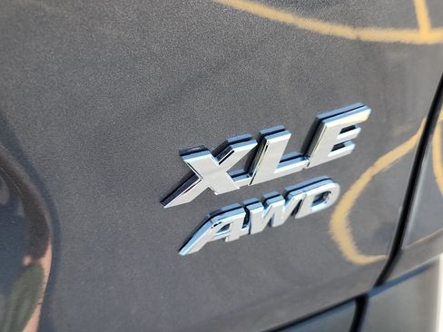Certified 2025 Toyota RAV4 XLE AWD/4WD image 25