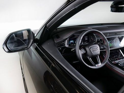 New 2026 Audi SQ8 Prestige image 25