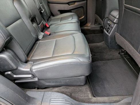 Used 2016 Ford Explorer Limited image 19