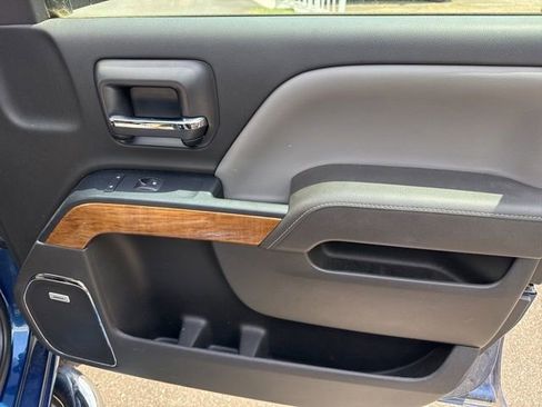 Used 2017 Chevrolet Silverado 1500 LTZ w/ LTZ Plus Package RWD image 28