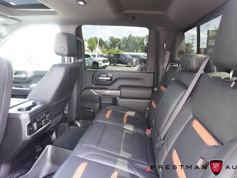 Used 2023 GMC Sierra 2500 AT4 w/ AT4 Premium Plus Package AWD/4WD image 57