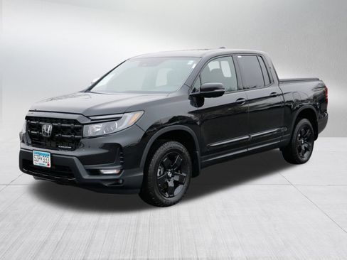 Certified 2026 Honda Ridgeline Black Edition image 3