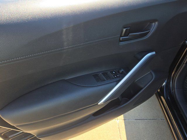 Used 2023 Toyota Corolla Cross AWD Hybrid image 13
