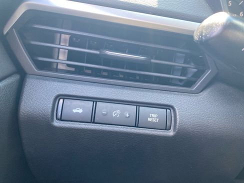 Used 2022 Nissan Altima 2.5 SR image 23