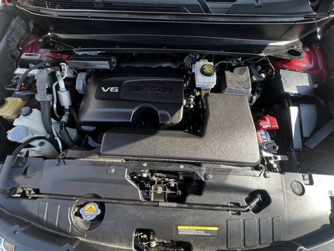 Used 2017 Nissan Pathfinder SV AWD/4WD image 19