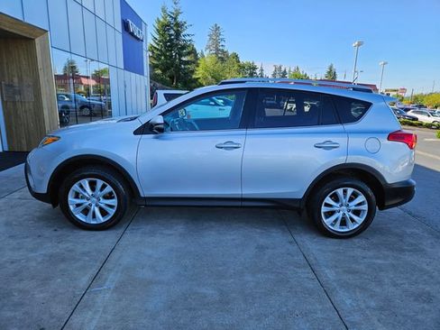 Used 2015 Toyota RAV4 Limited AWD/4WD image 8